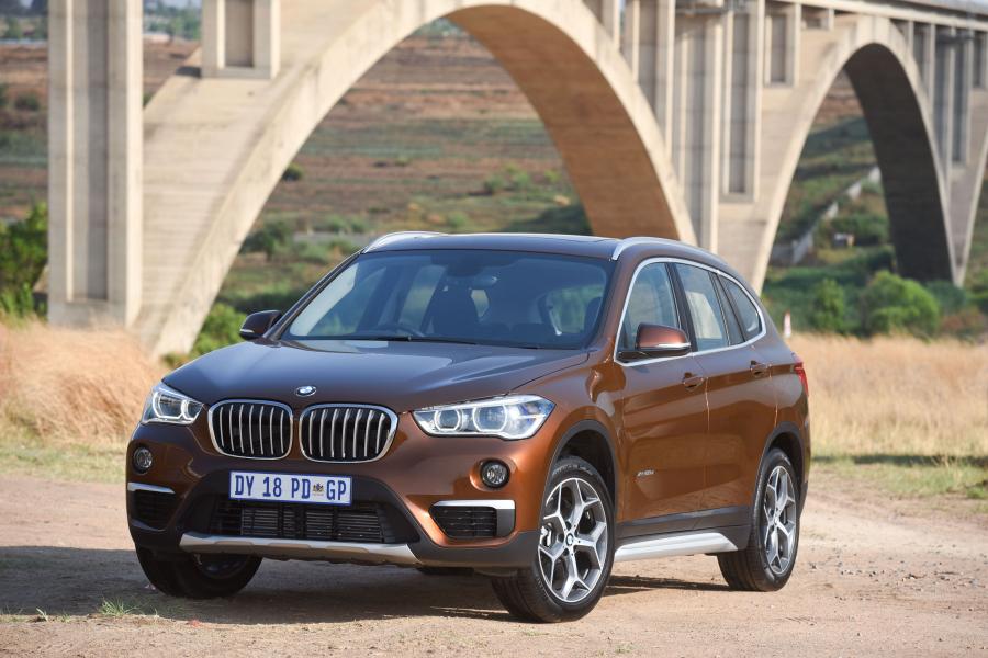  BMW X1 xDrive2.0d xLine 2015 года  (ZA) (фото 5 из 5)